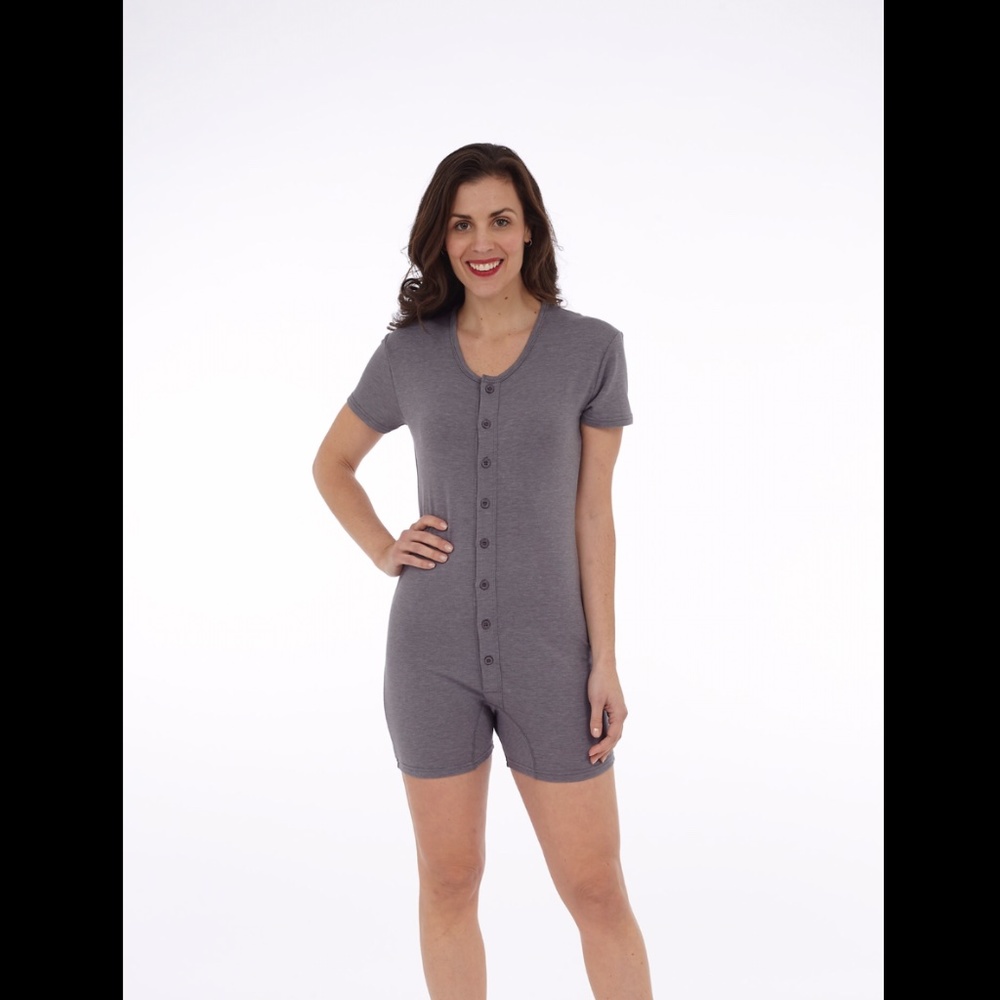 📦 Graphite Short Sleeve Pyjama Onesie